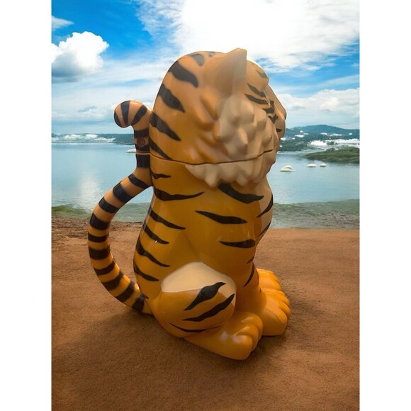 Ringling Bros Barnum and Bailey Circus Plastic Collectible Tiger Souvenir Cup - Picture 5 of 8